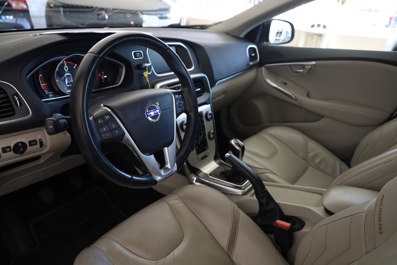 V40 D2 VOR