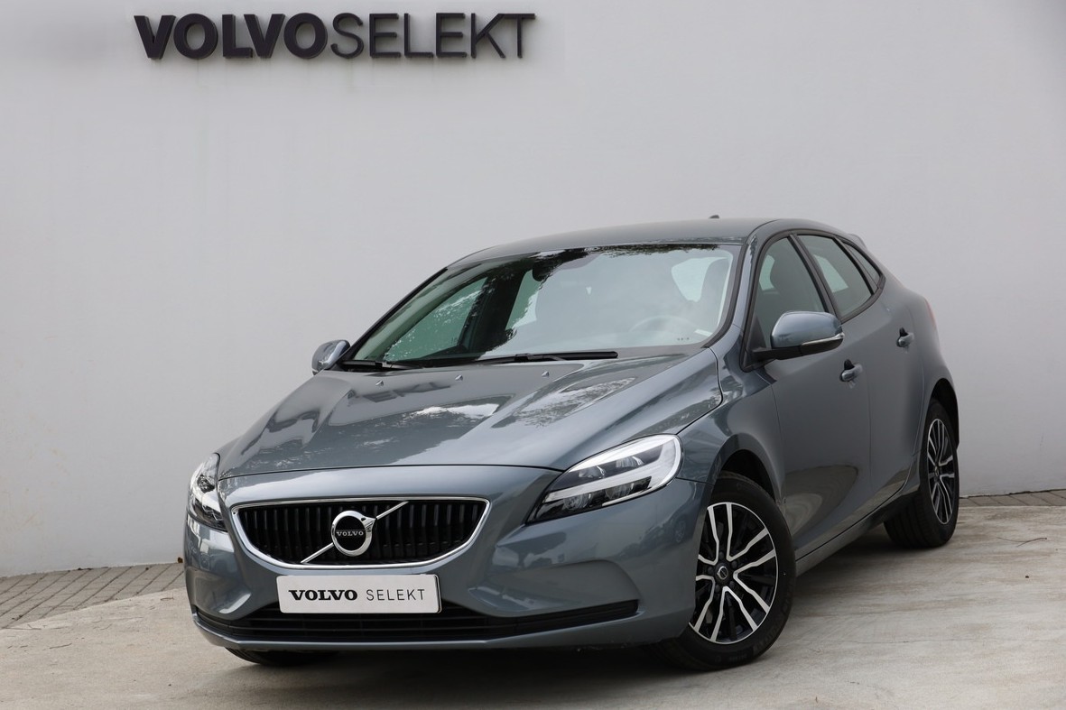 V40 D3 Momentum Geart.6V