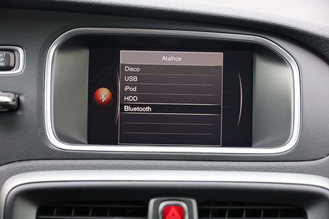 V40 D3 Momentum Geart.6V