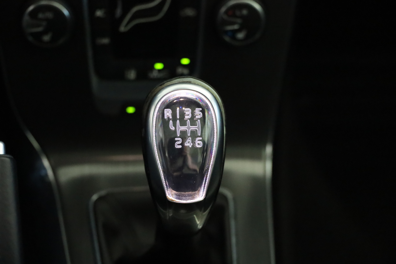 V40 T4 Summum