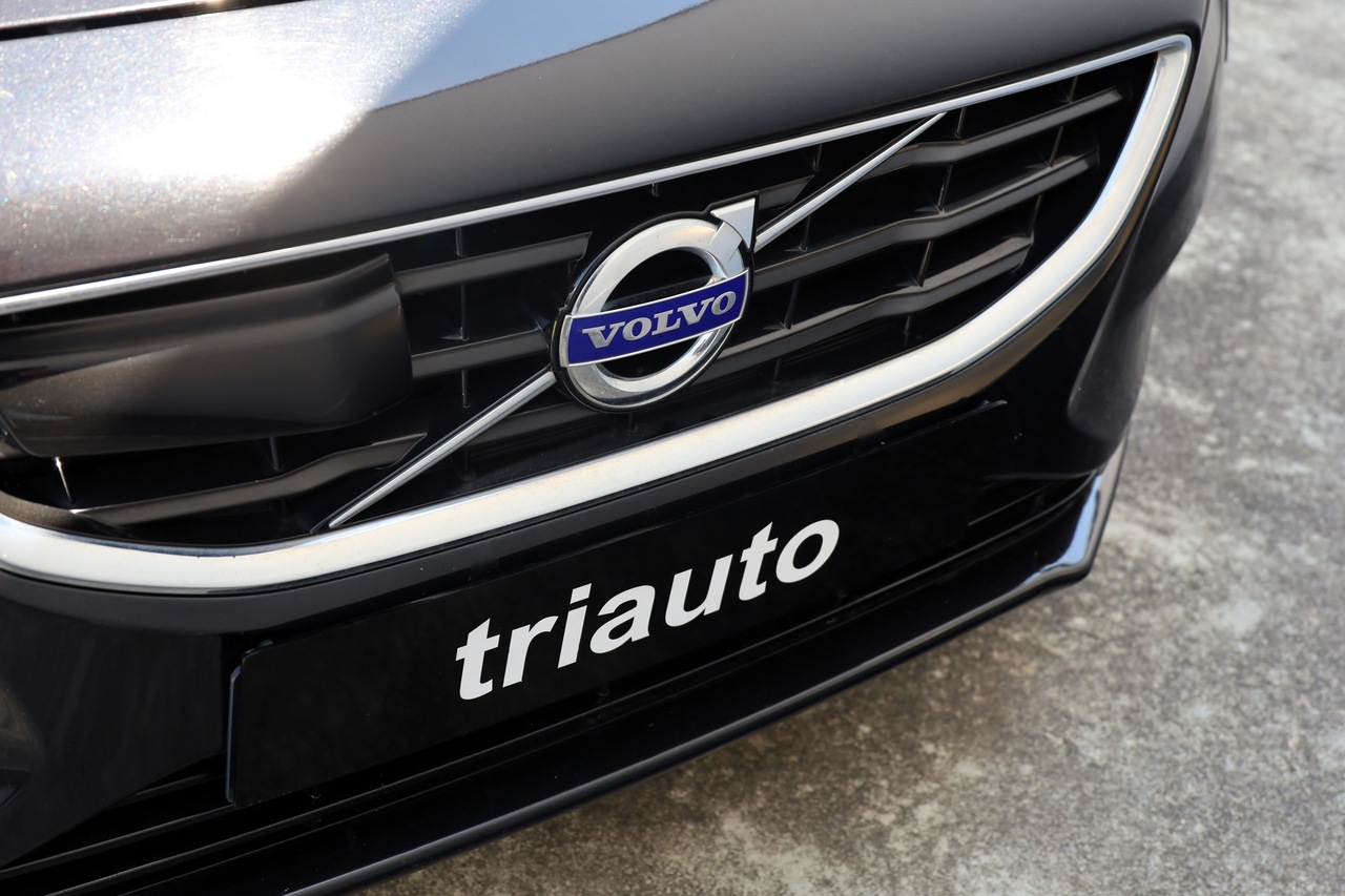 V40 T4 Summum