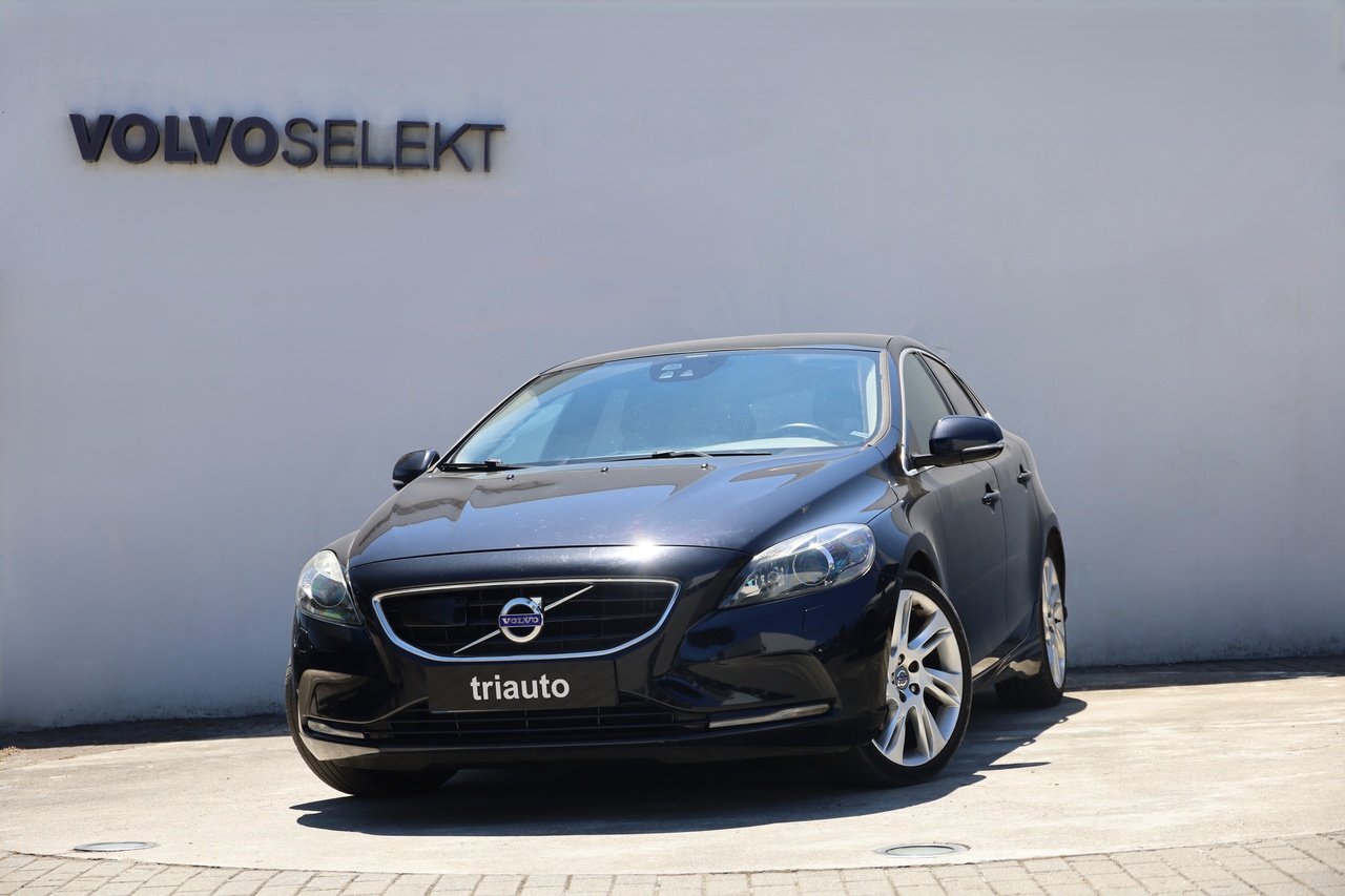 V40 T4 Summum