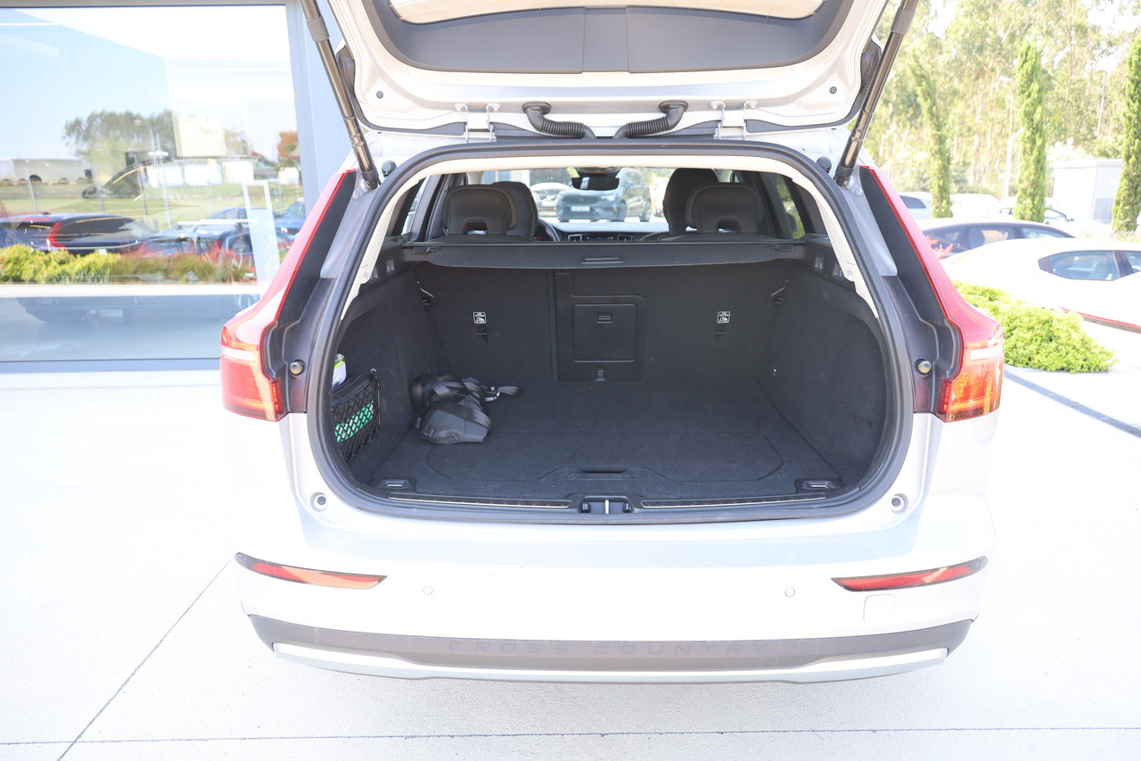 V60 B4 Hibrido Gasóleo Core AWD