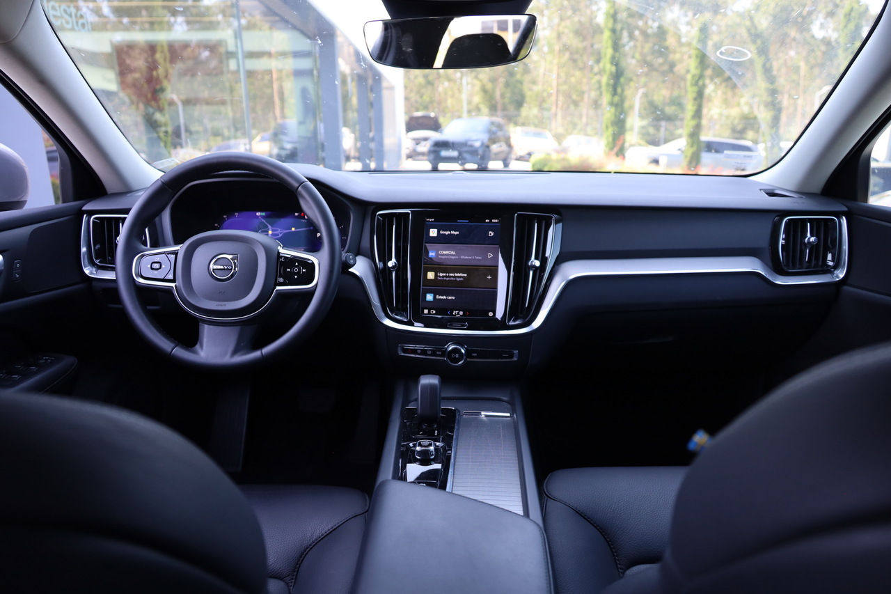 V60 B4 Hibrido Gasóleo Core AWD