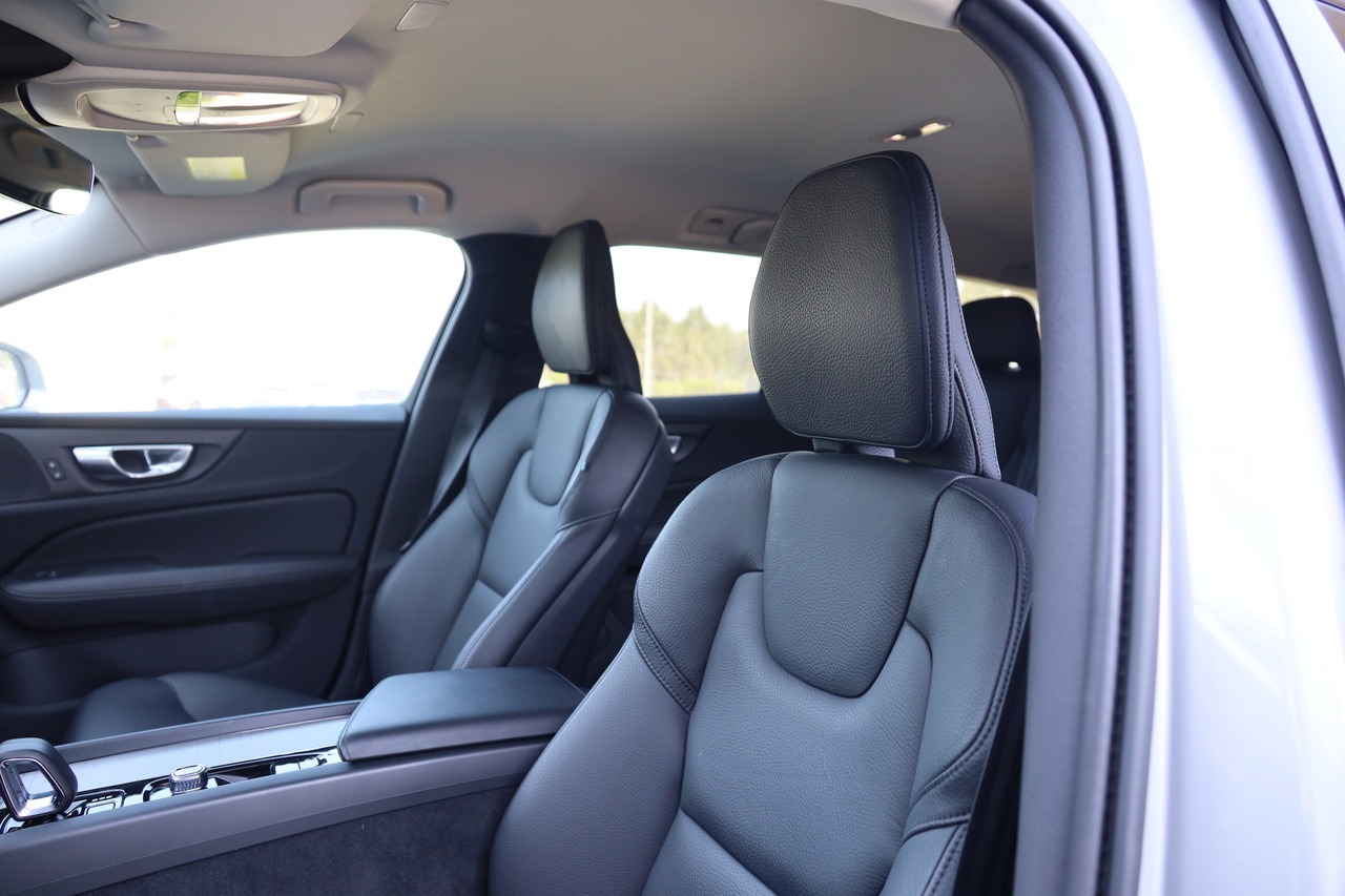 V60 B4 Hibrido Gasóleo Core AWD