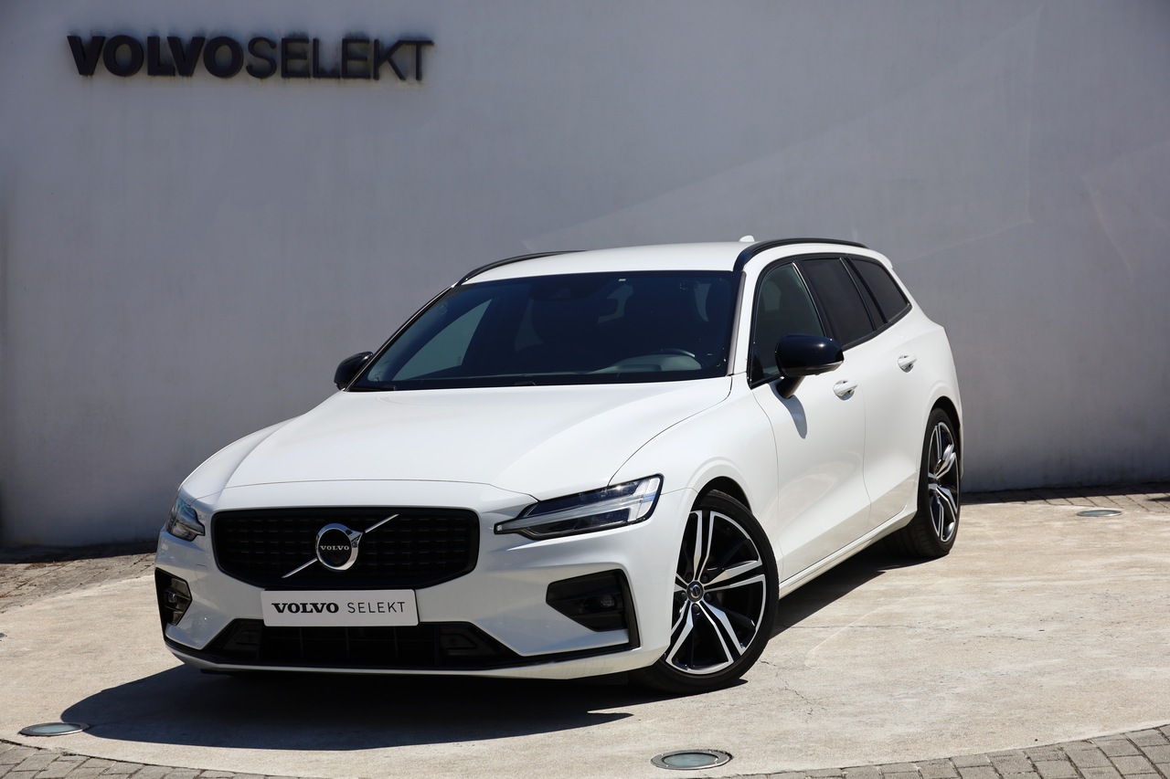 V60 B4 R-Design Geart.