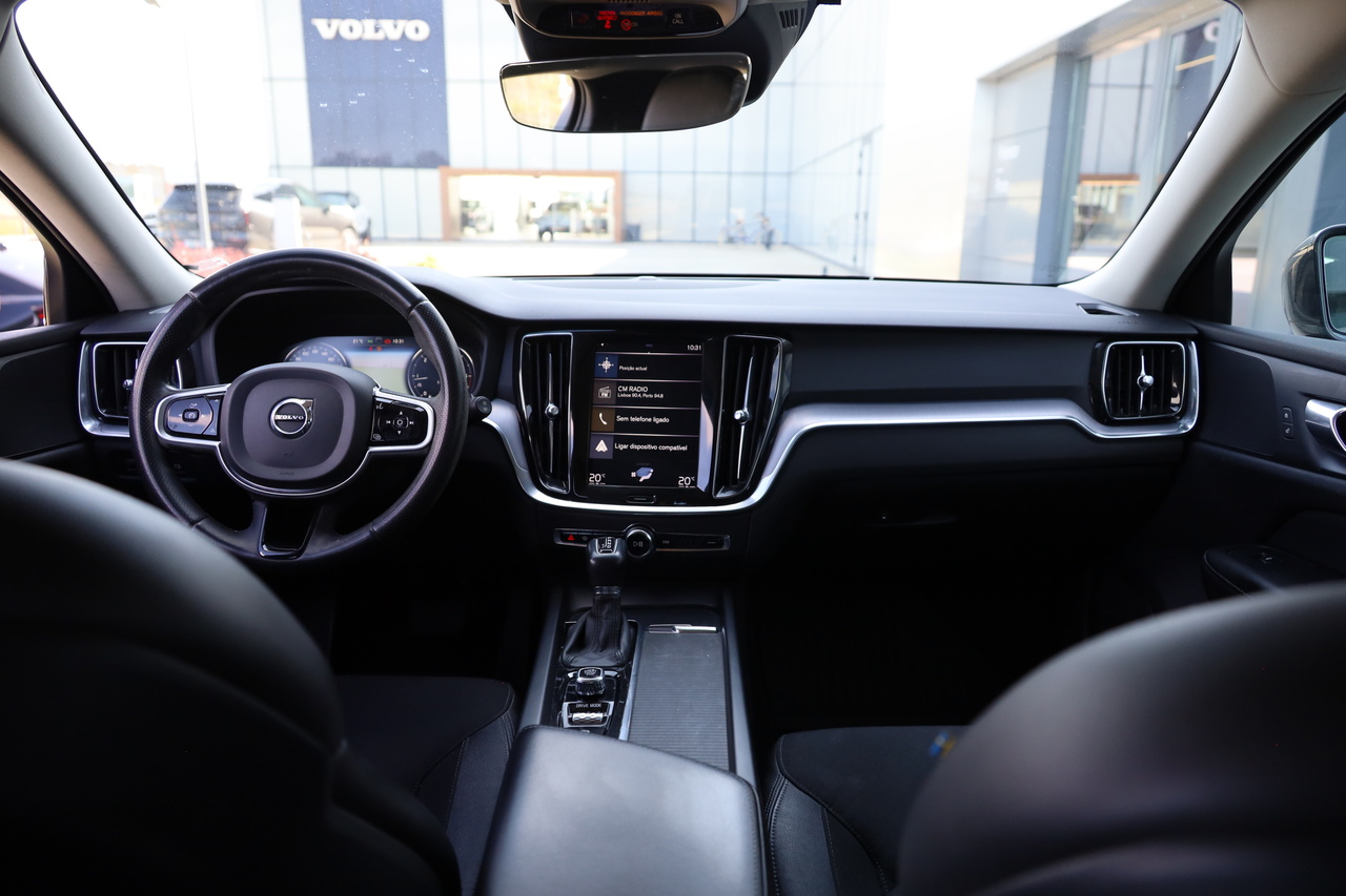 V60 D3 Momentum Geart.8V