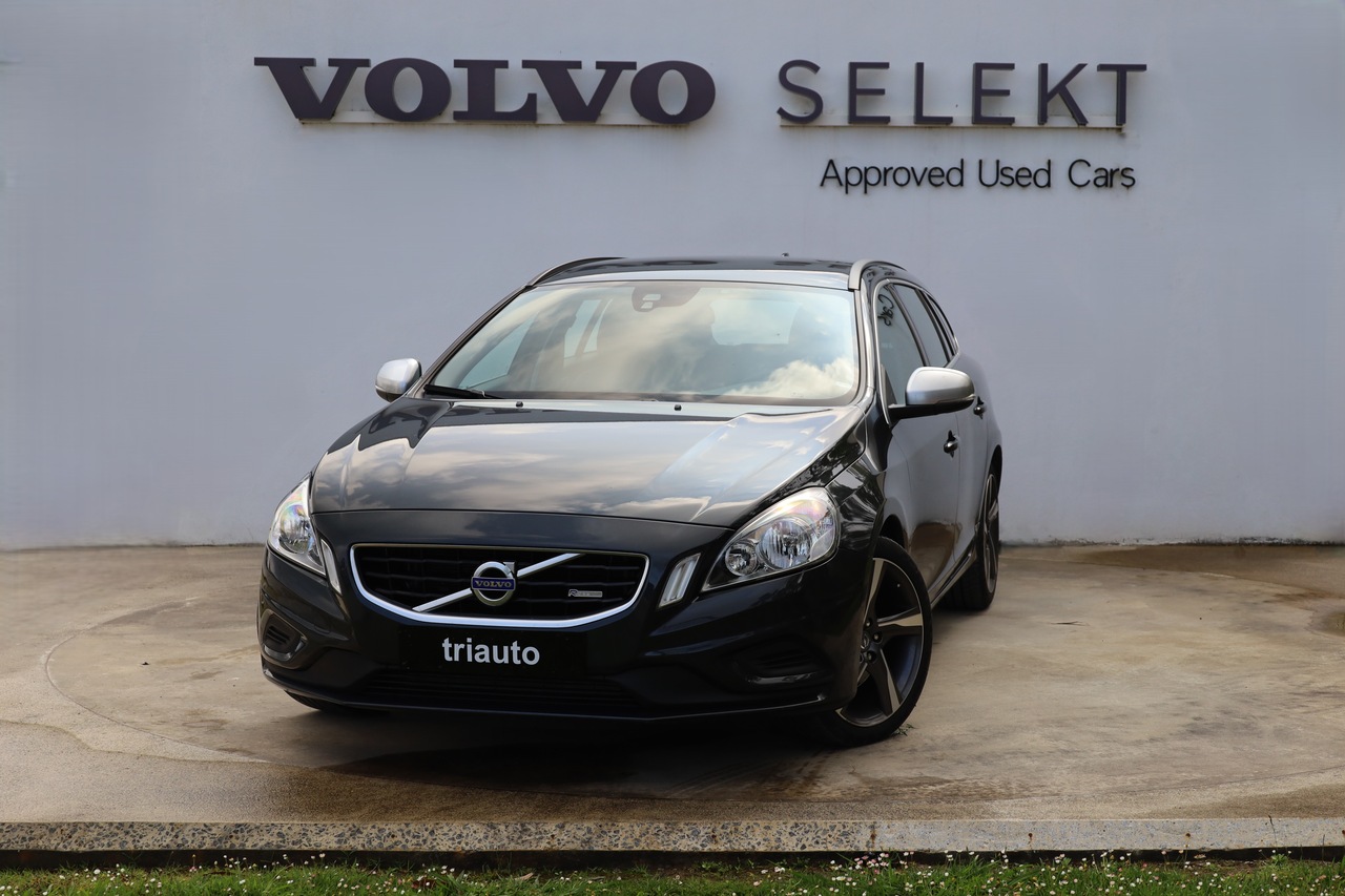 V60 D3 R-Design