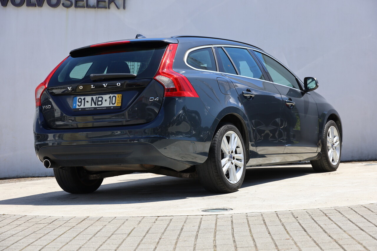 V60 D4 Momentum