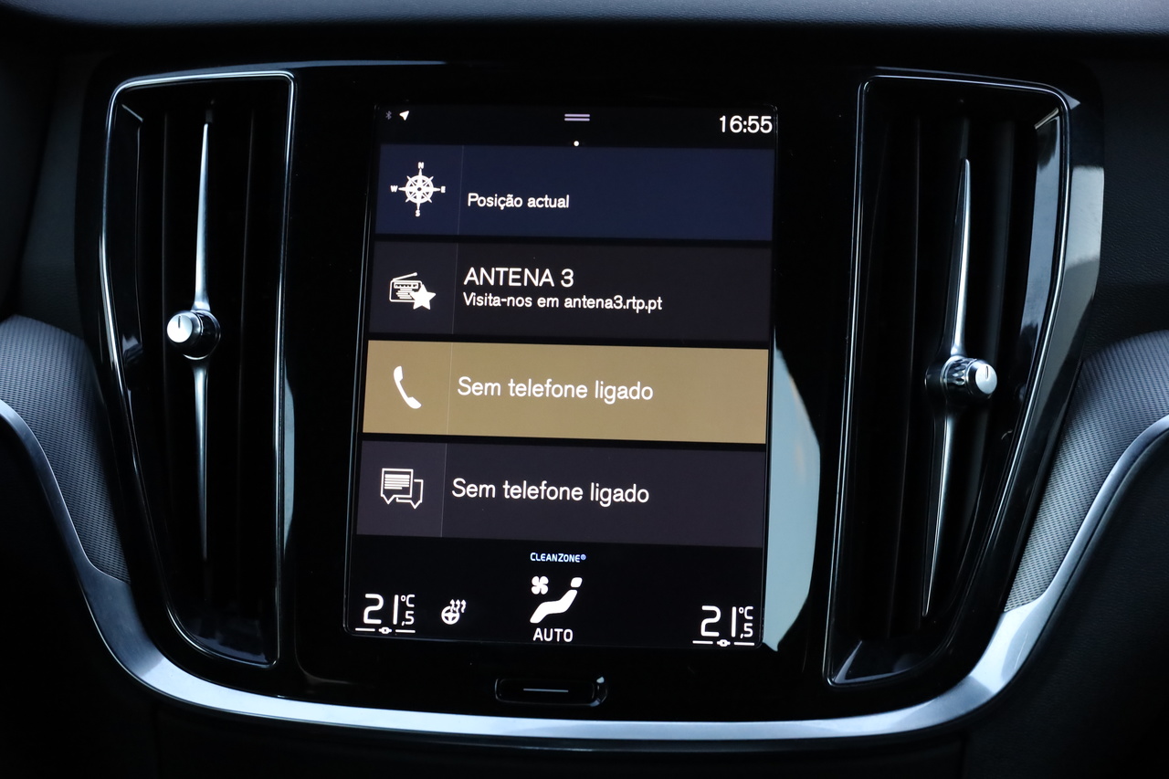 V60 D4 R-Design Geart.