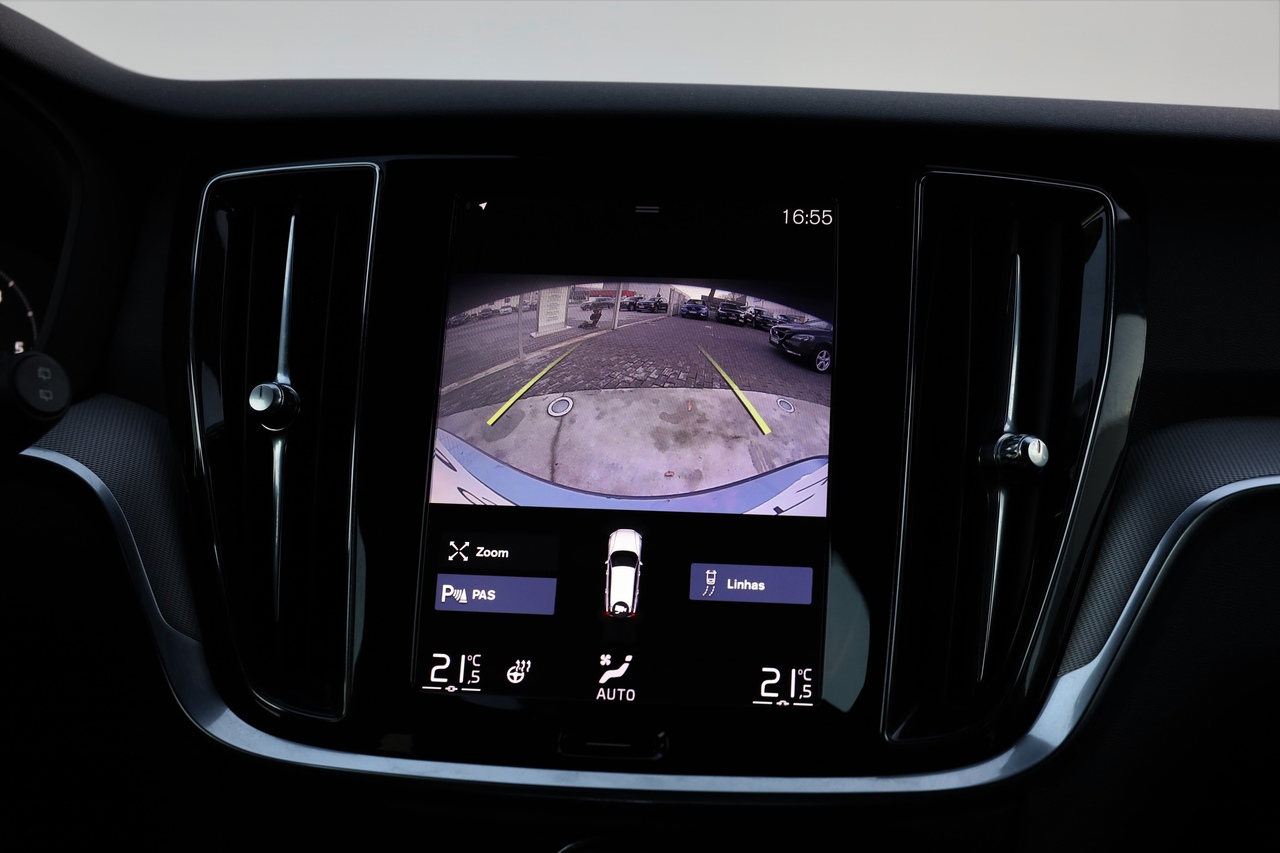 V60 D4 R-Design Geart.