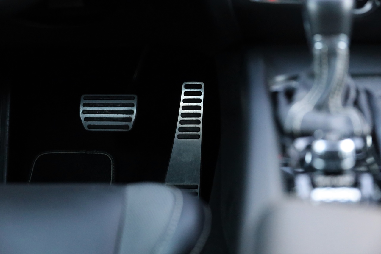 V60 D4 R-Design Geart.