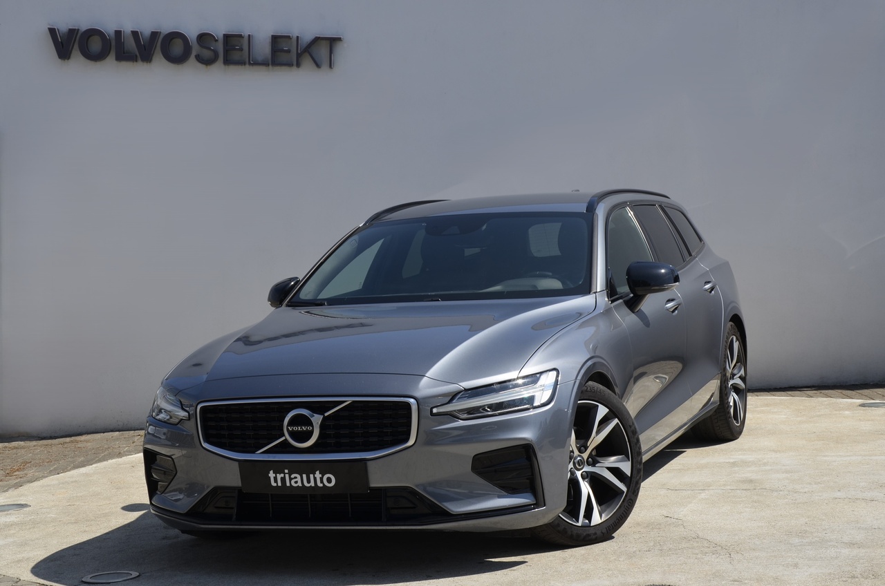 V60 D4 R-Design Geart.