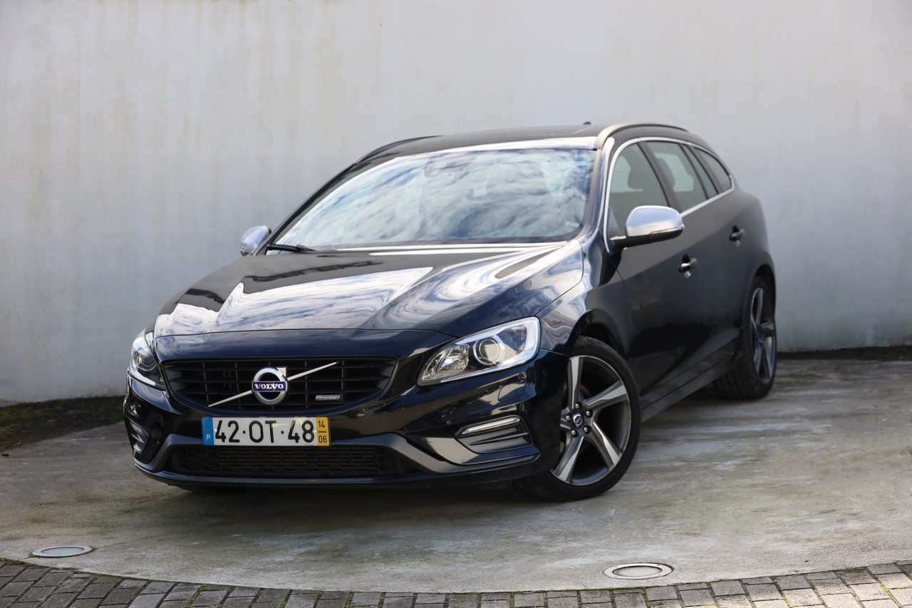 V60 D4 R-Design