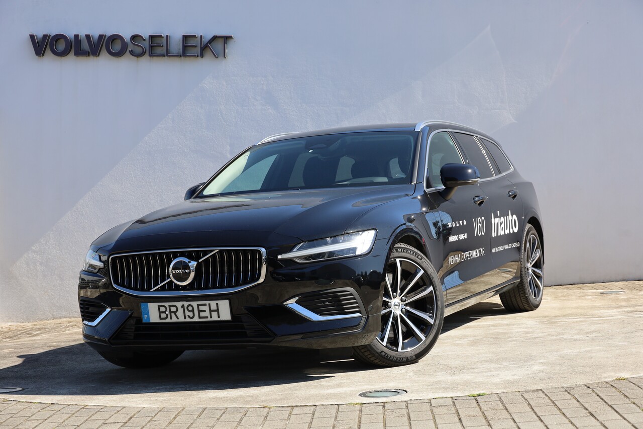 V60 T6 Hibrido Plug-in Core Bright