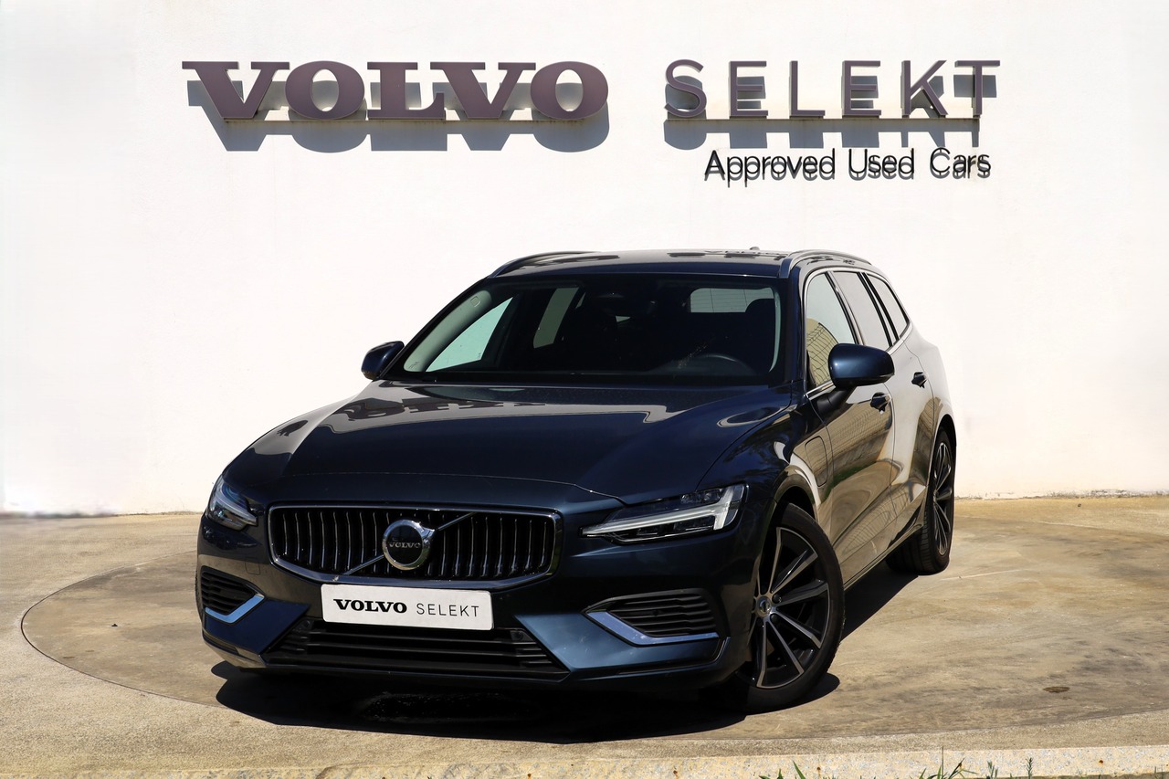 V60 T6 Hibrido Plug-in Core Bright