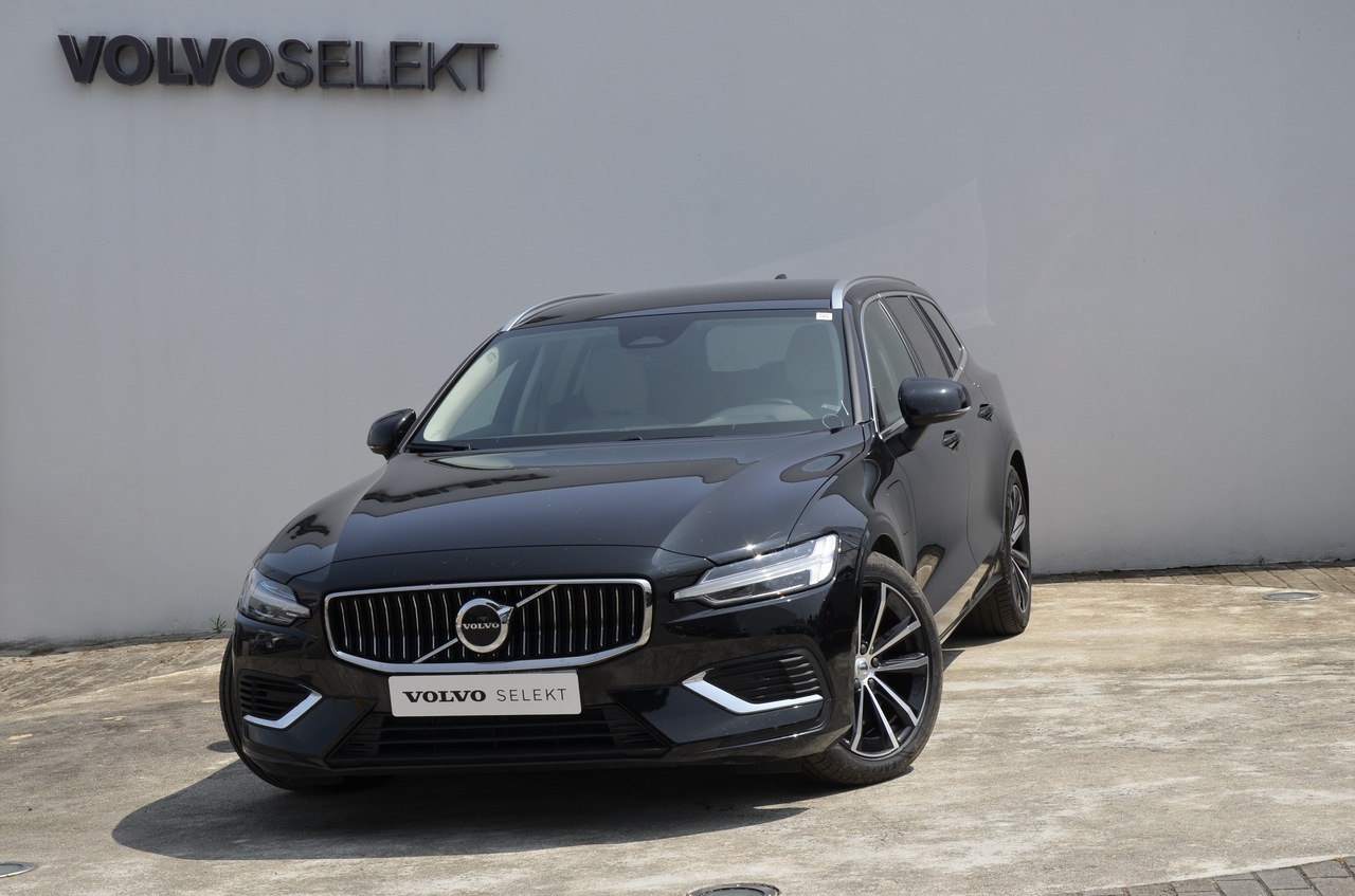 V60 T6 Hibrido Plug-in Core Bright