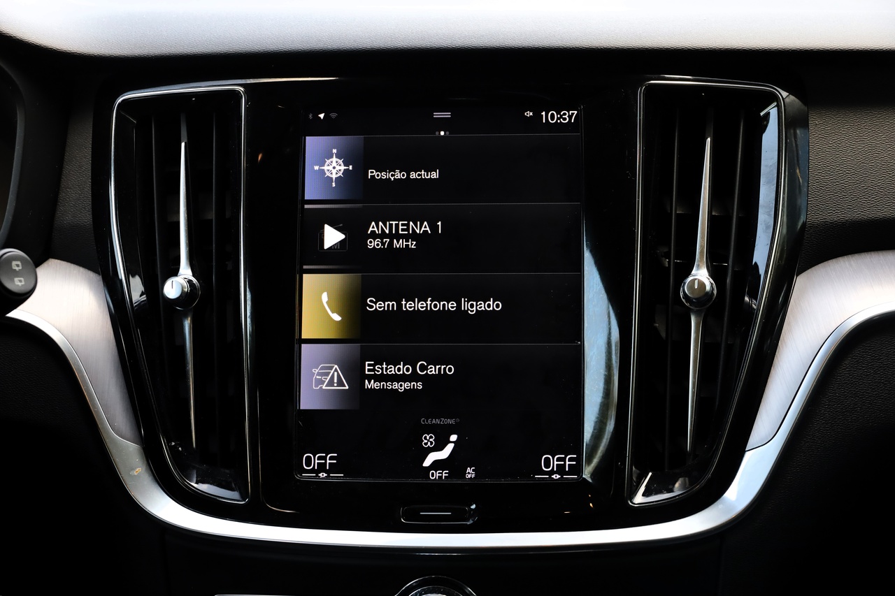 V60 T6 Híbrido Plug-in Inscription Expression 