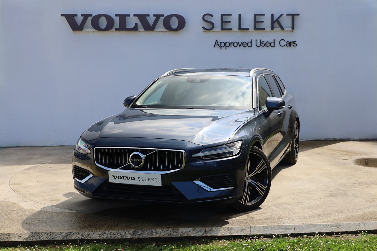 V60 T6 Híbrido Plug-in Inscription Expression 