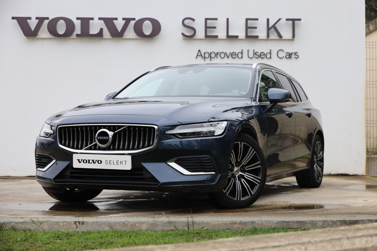 V60 T6 Hibrido Plug-in Inscription Expression AWD