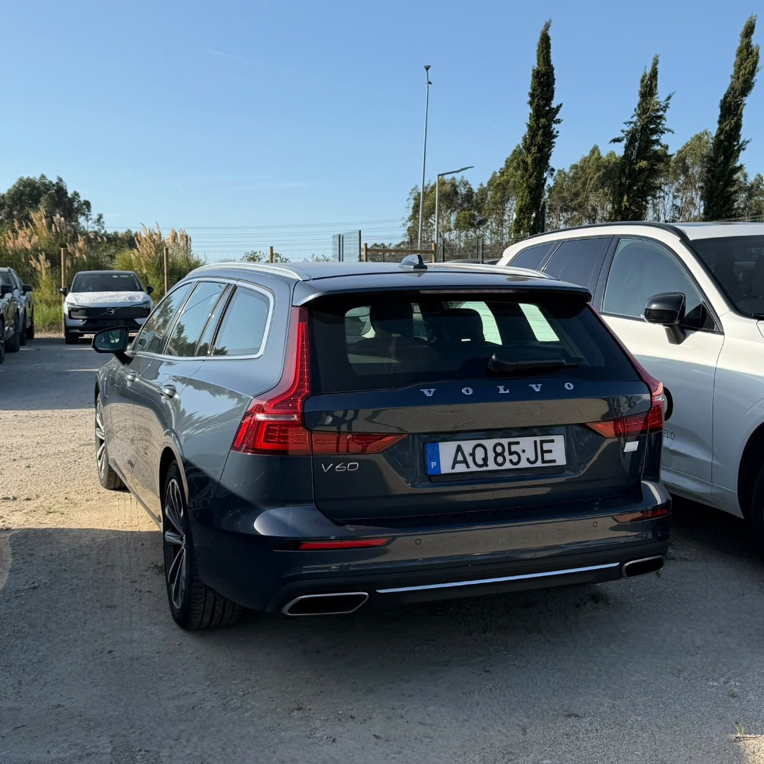 V60 T6 Hibrido Plug-in Inscription Expression Geart. AWD 