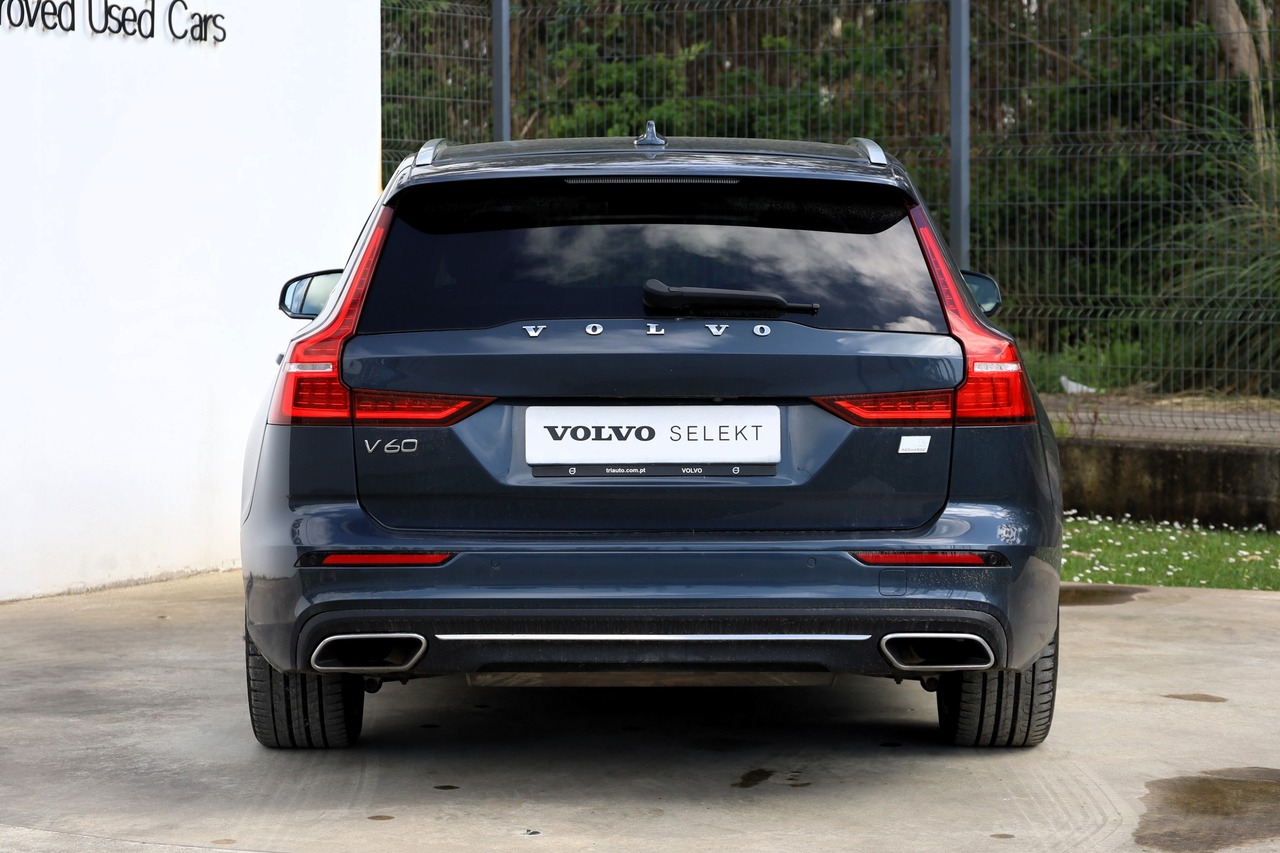 V60 T6 Híbrido Plug-in Inscription 