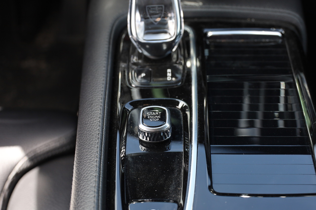 V60 T6 Híbrido Plug-in Inscription 