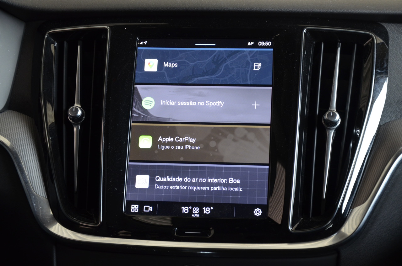 V60 T6 Hibrido Plug-in Plus Dark
