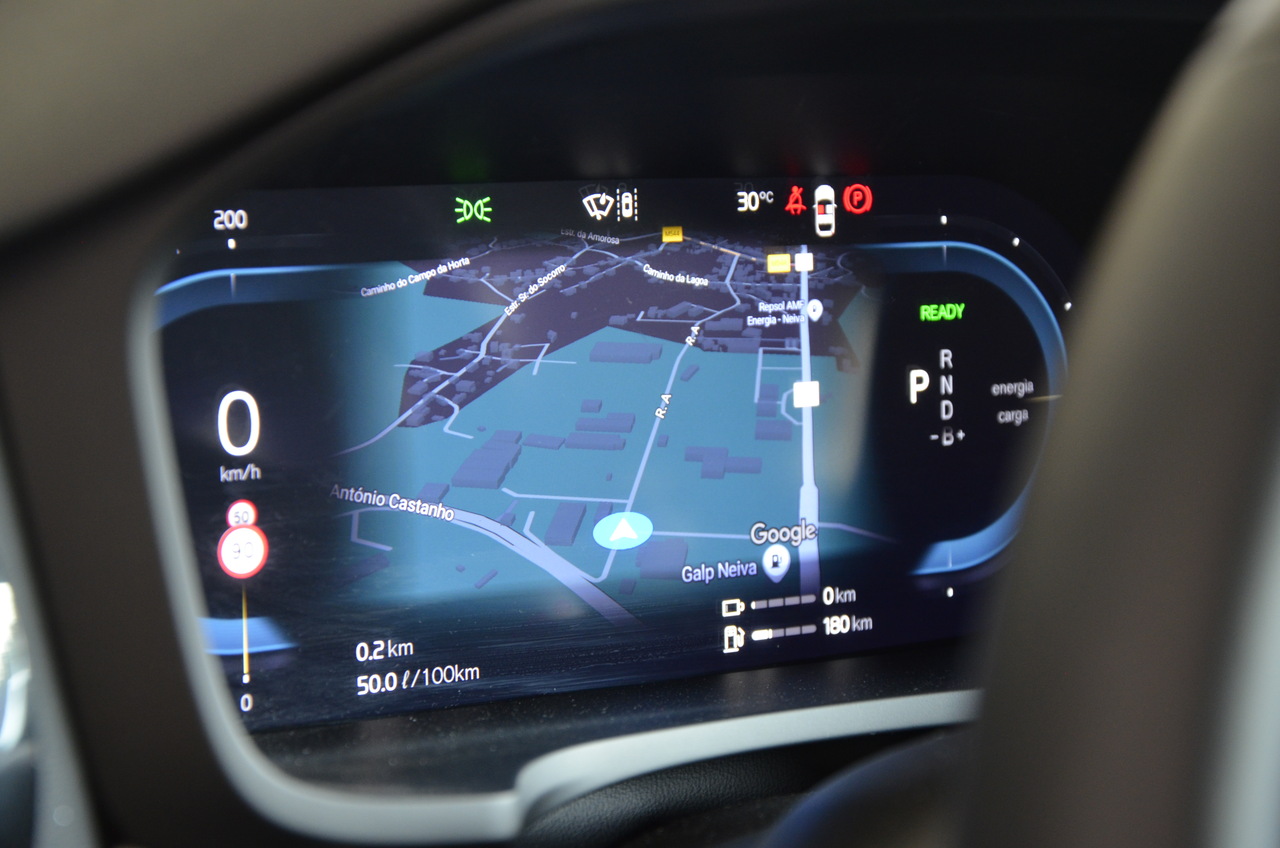 V60 T6 Hibrido Plug-in Plus Dark