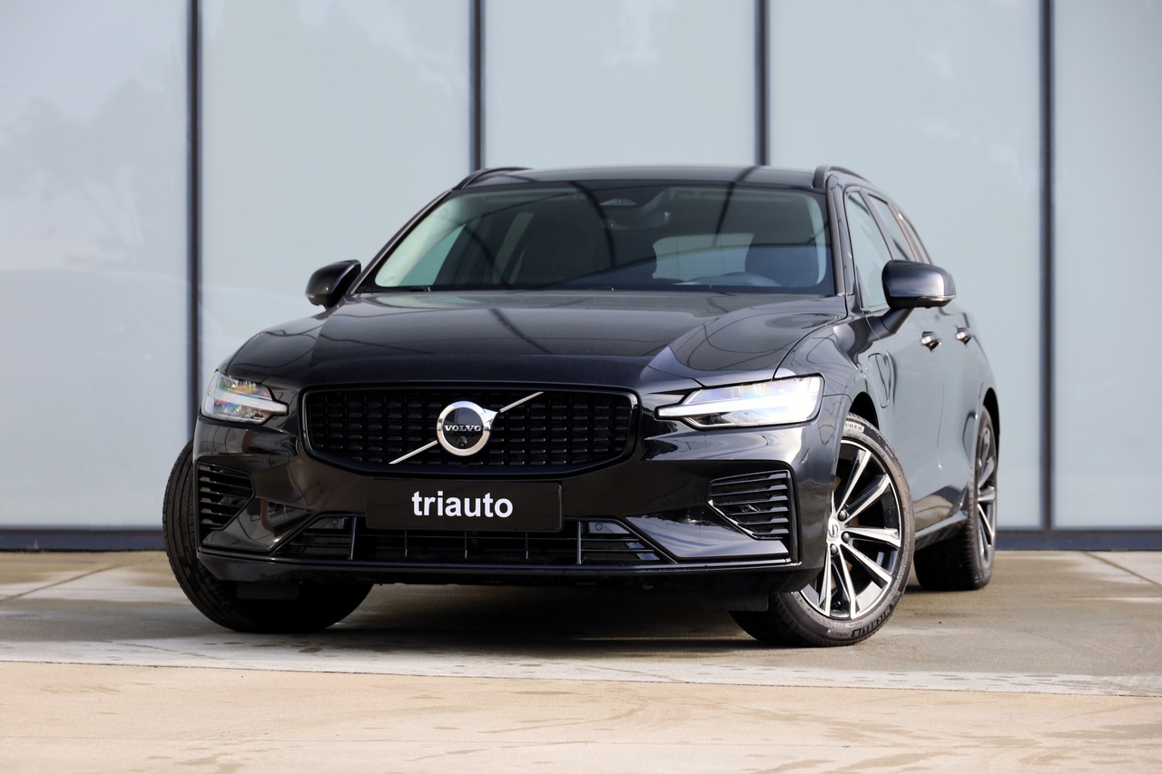 V60 T6 Hibrido Plug-in Plus Dark