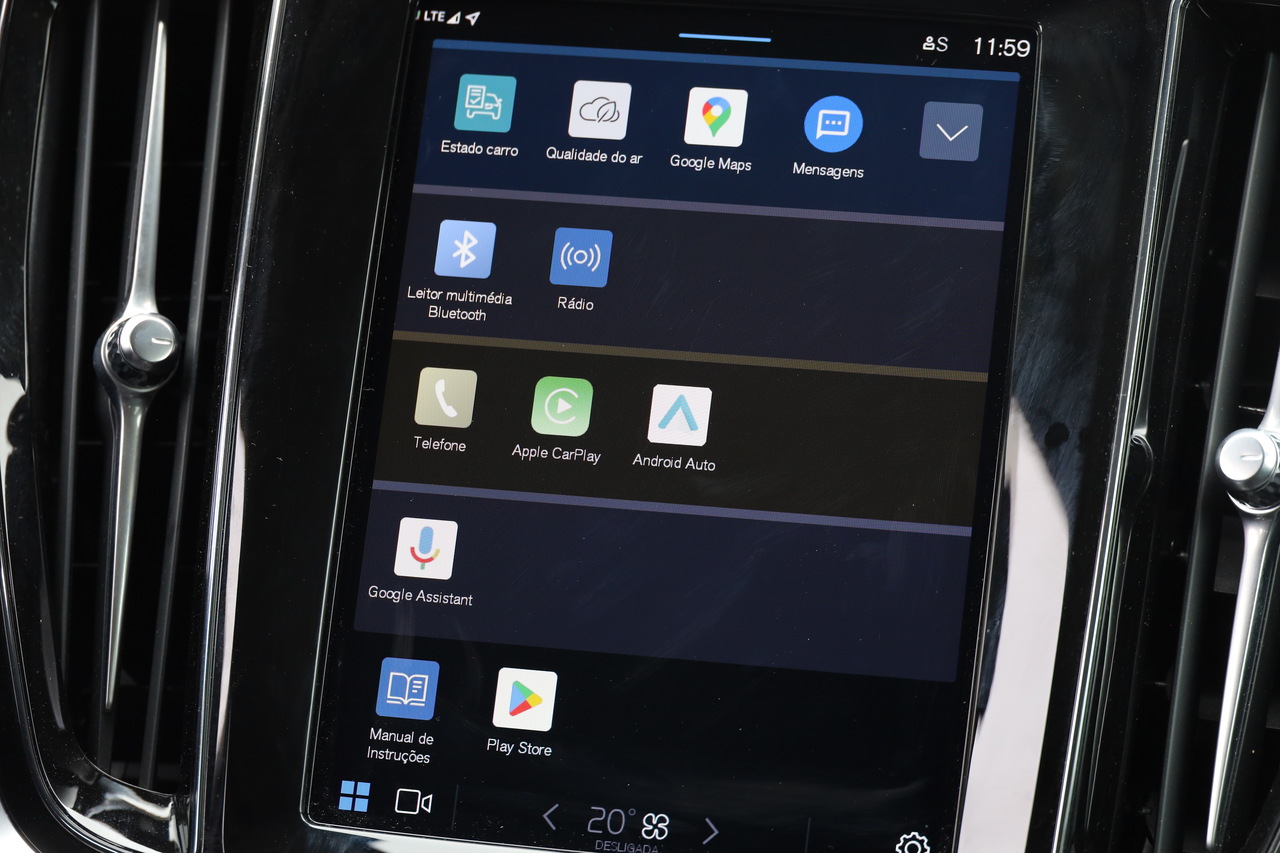 V60 T6 Hibrido Plug-in Plus Dark