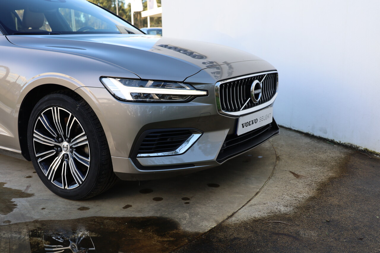 V60 T8 Hibrido Plug-in Inscription AWD