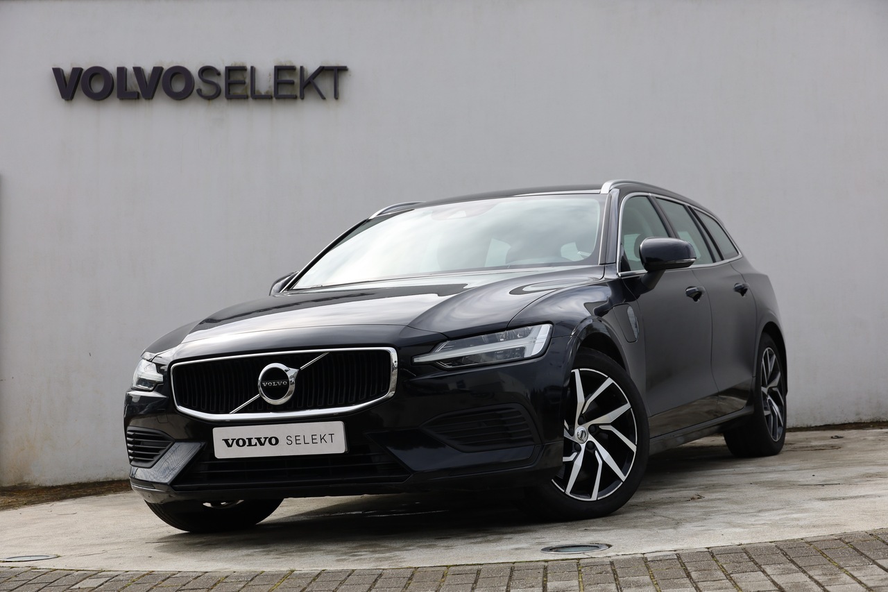 V60 T8 Hibrido Plug-in Momentum Plus Geart. AWD