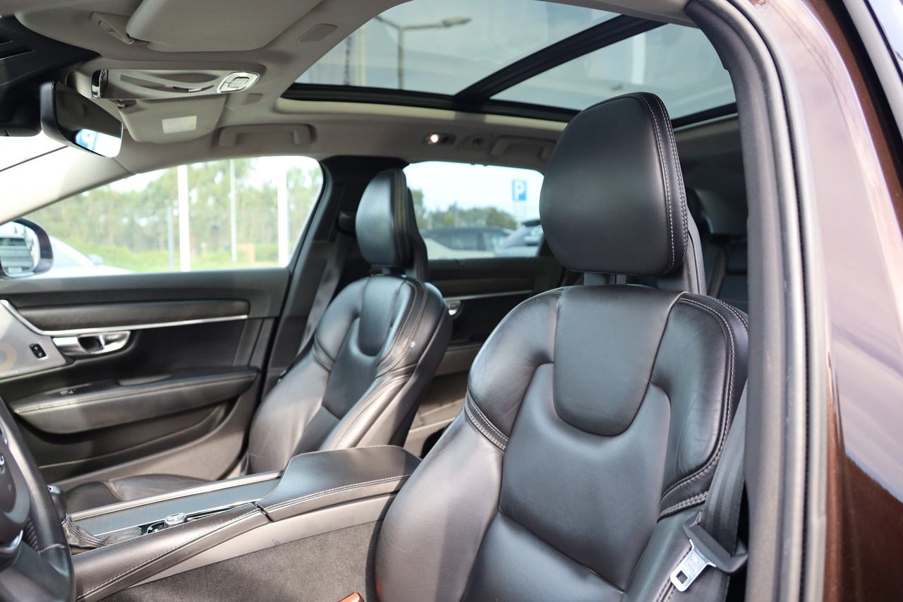 V90 Cross Country D4 Pro Geart.