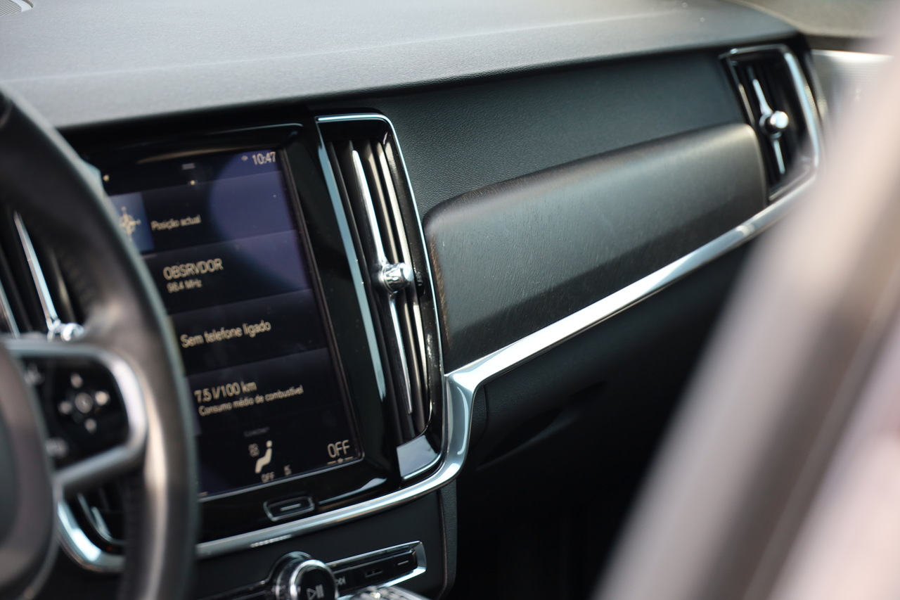 V90 Cross Country D4 Pro Geart.