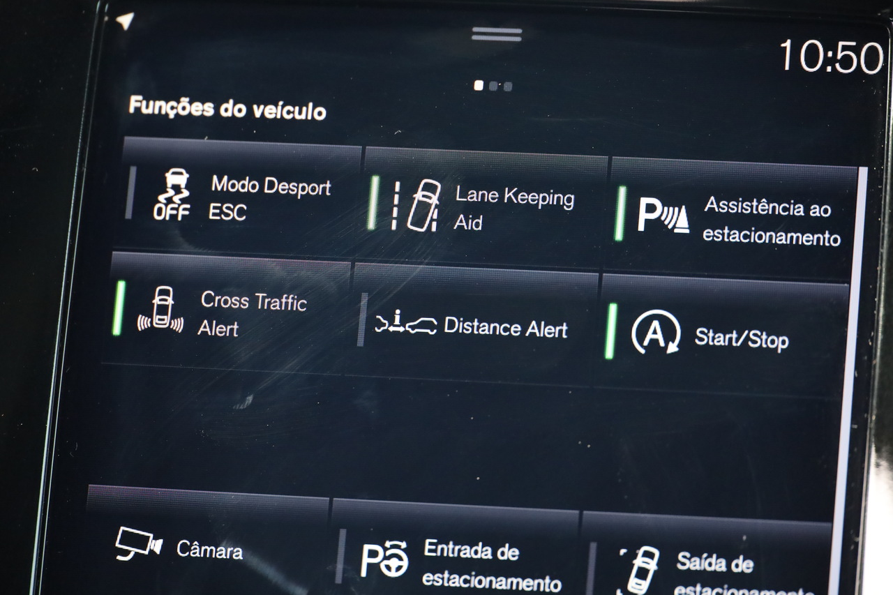 V90 Cross Country D4 Pro Geart.