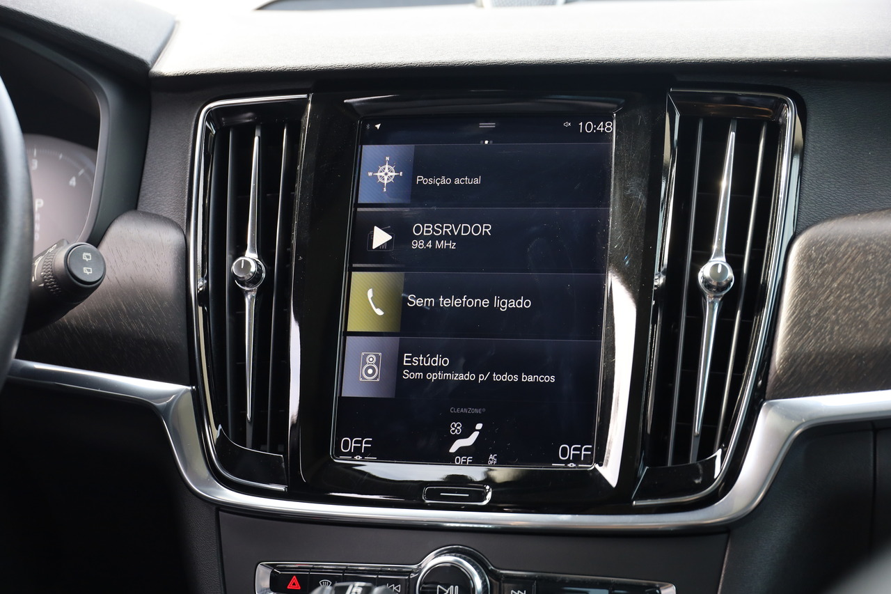 V90 Cross Country D4 Pro Geart.