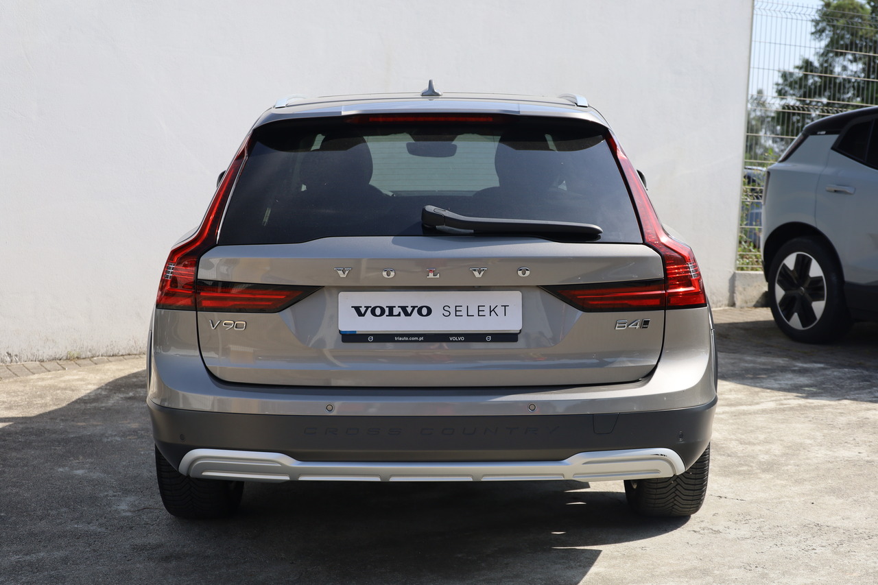V90 Cross Country B4 Pro Geart.