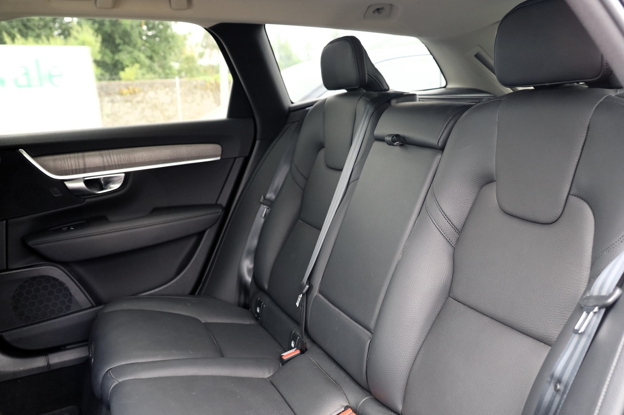 V90 Cross Country B4 Pro Geart.