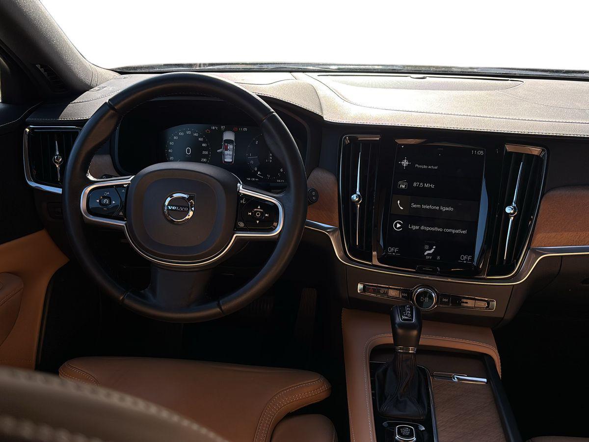 V90 D4 Inscription Geart.