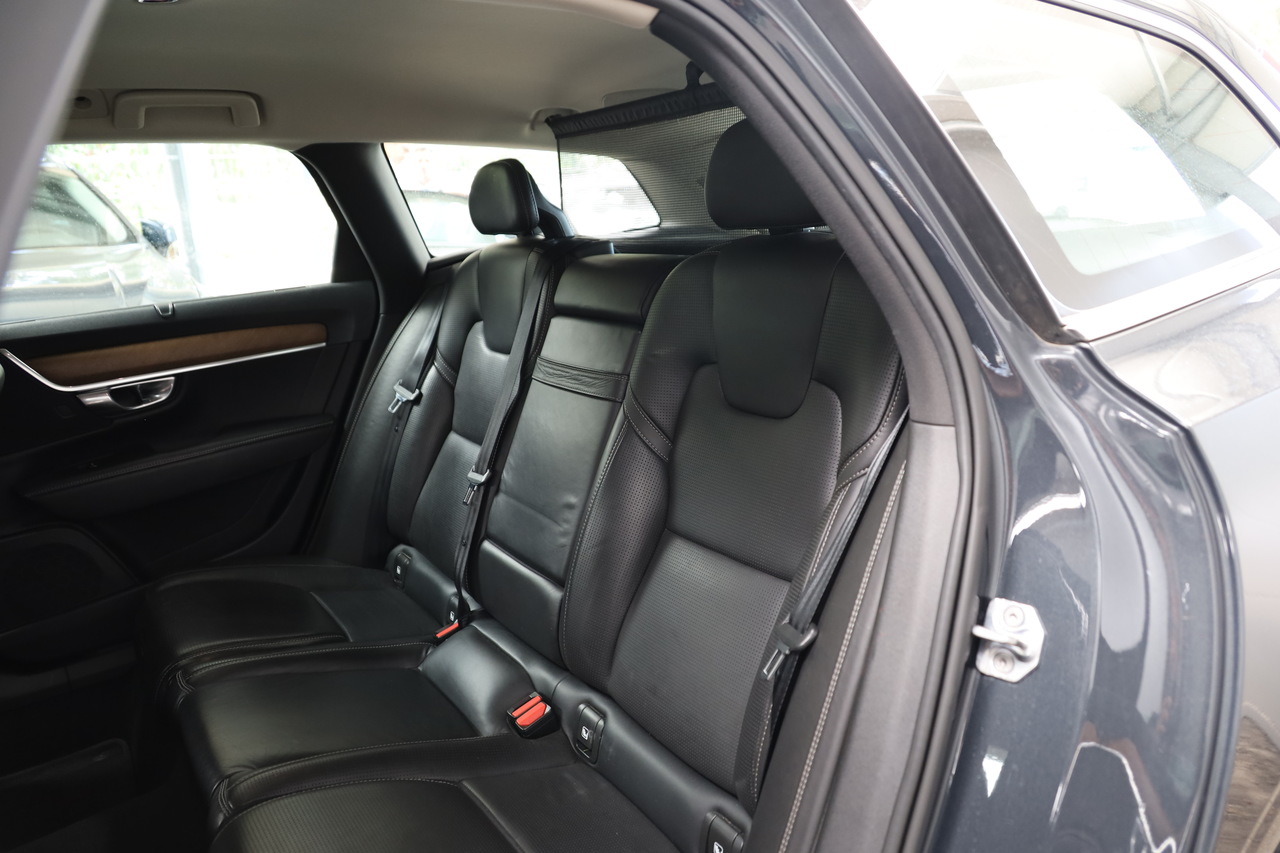V90 D4 Inscription Geart.
