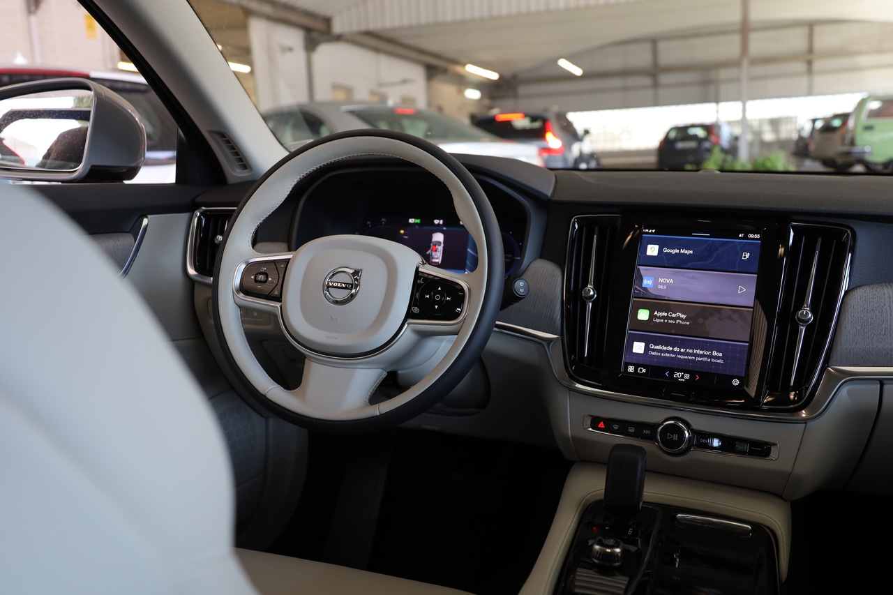 V90 T6 Híbrido Plug-in, Elétrico/Gasolina, Core Bright