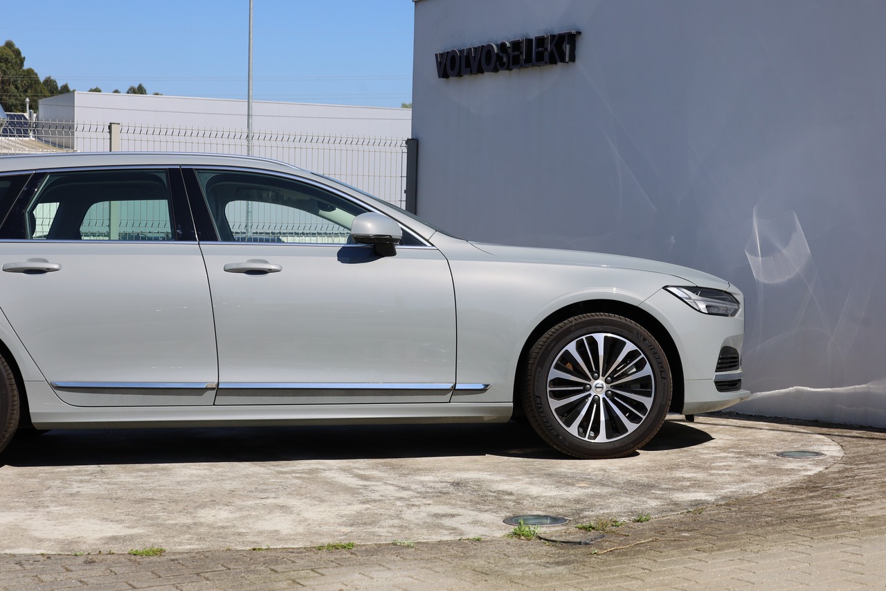 V90 T6 Híbrido Plug-in, Elétrico/Gasolina, Core Bright