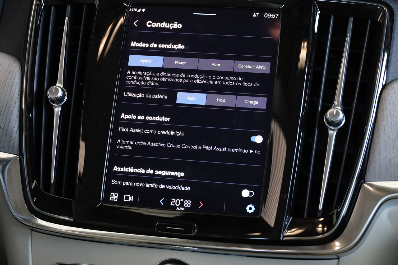 V90 T6 Híbrido Plug-in, Elétrico/Gasolina, Core Bright
