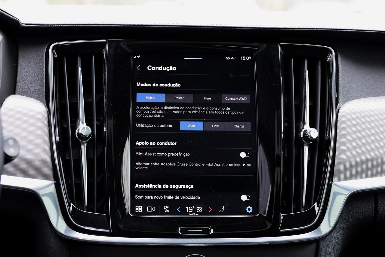 V90 T6 Híbrido Plug-in, Elétrico/Gasolina, Plus Bright