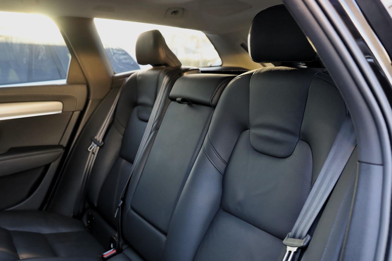 V90 T6 Híbrido Plug-in, Elétrico/Gasolina, Plus Dark