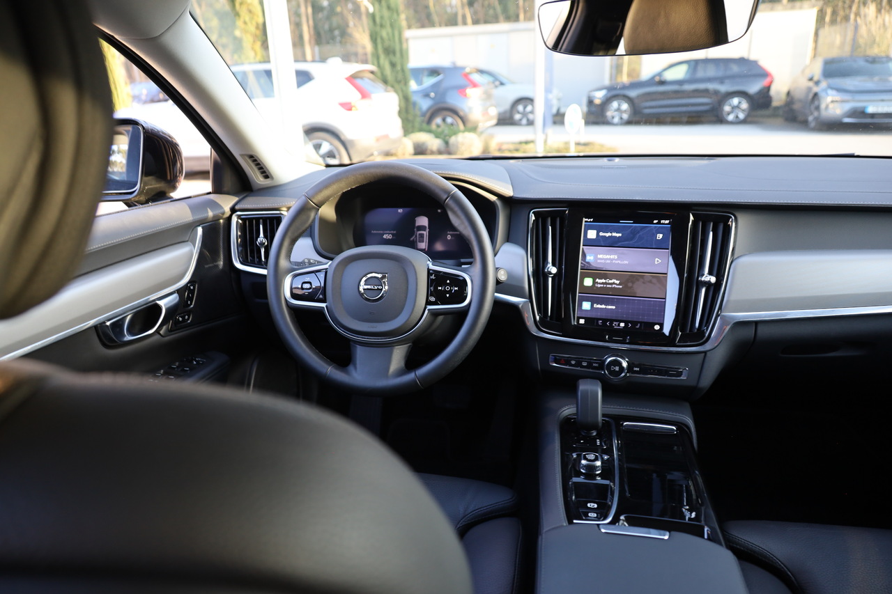 V90 T6 Híbrido Plug-in, Elétrico/Gasolina, Plus Dark