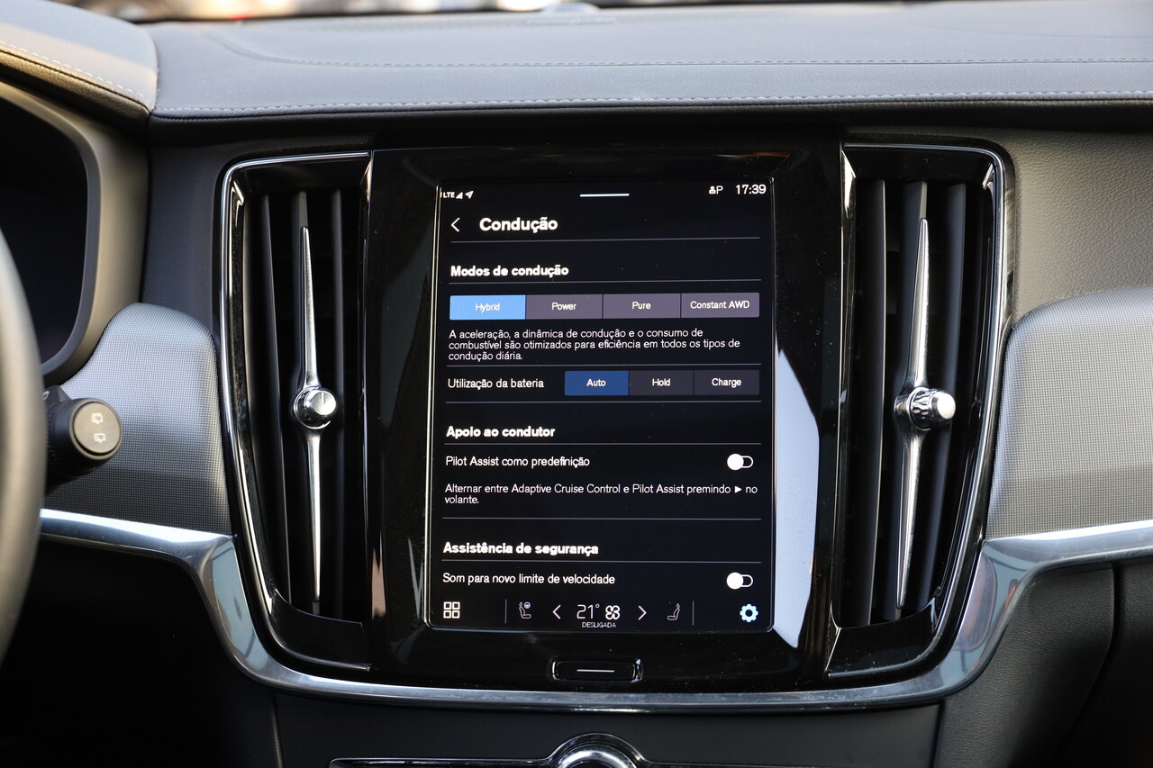 V90 T6 Híbrido Plug-in, Elétrico/Gasolina, Plus Dark