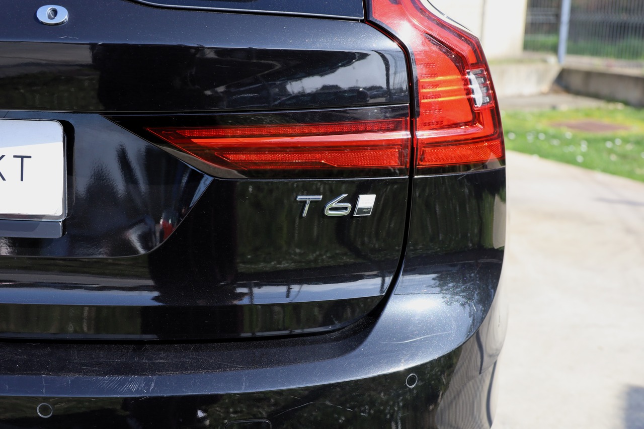 V90 T6 Híbrido Plug-in, Elétrico/Gasolina, Plus Dark