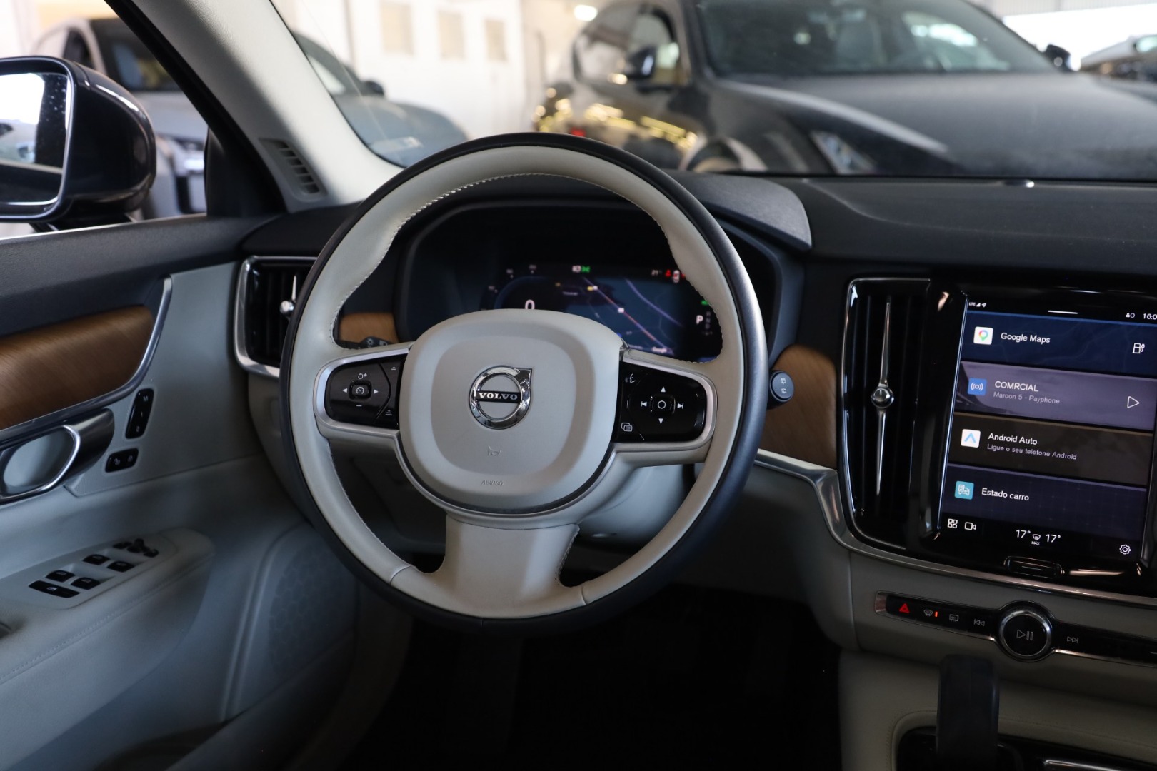 V90 T6 Híbrido Plug-in Inscription Expression